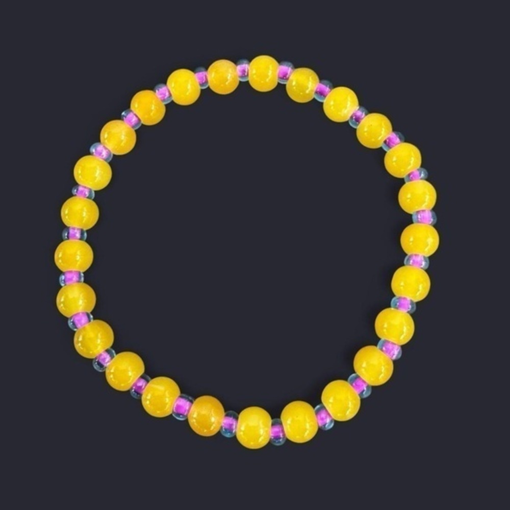 Yellow Fuchsia Glass Bead Bracelet 6mm